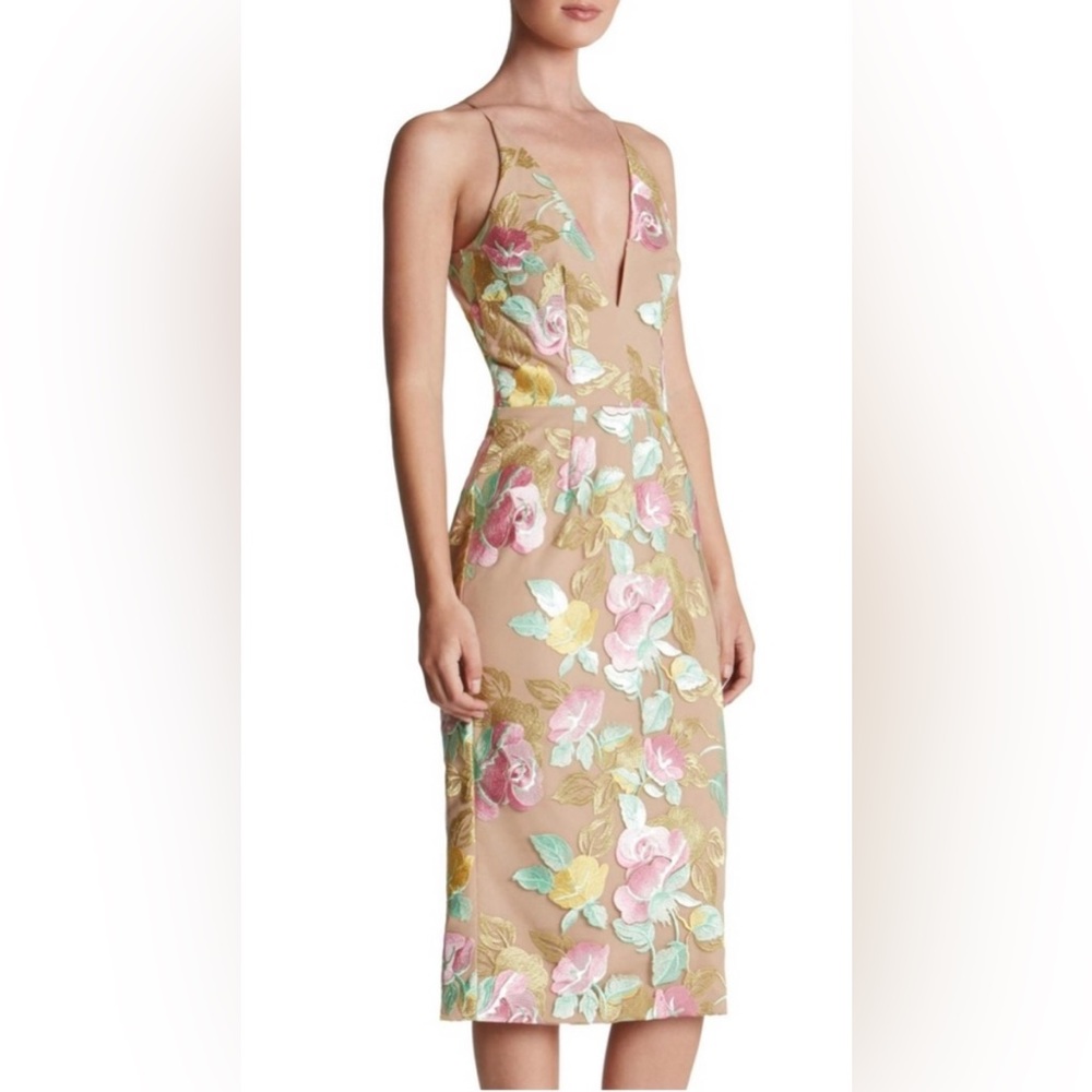 Floral embroidery cocktail dress with a plunging v-neck,midi-length hem.